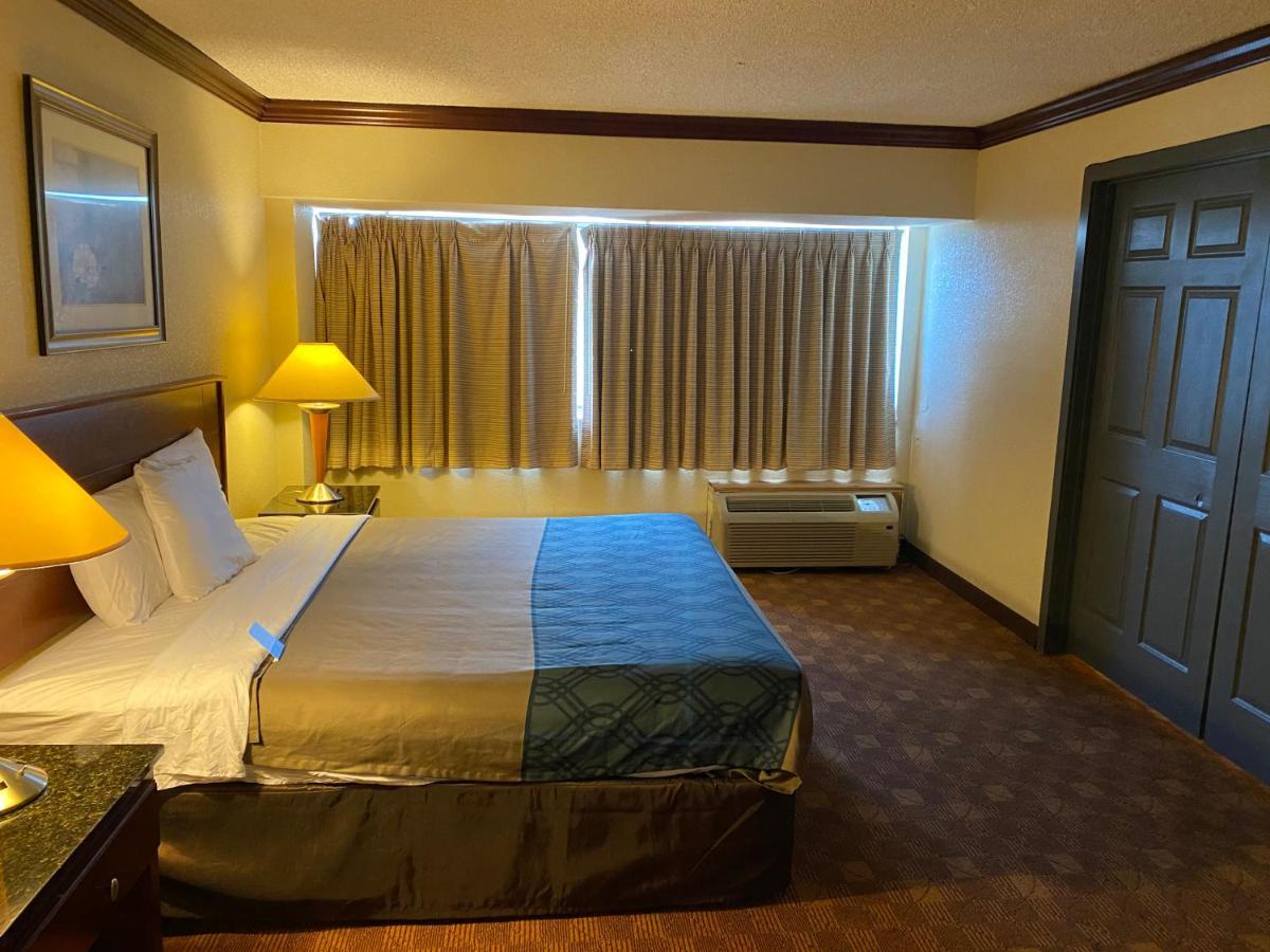 Rodeway Inn Sandston Zimmer foto