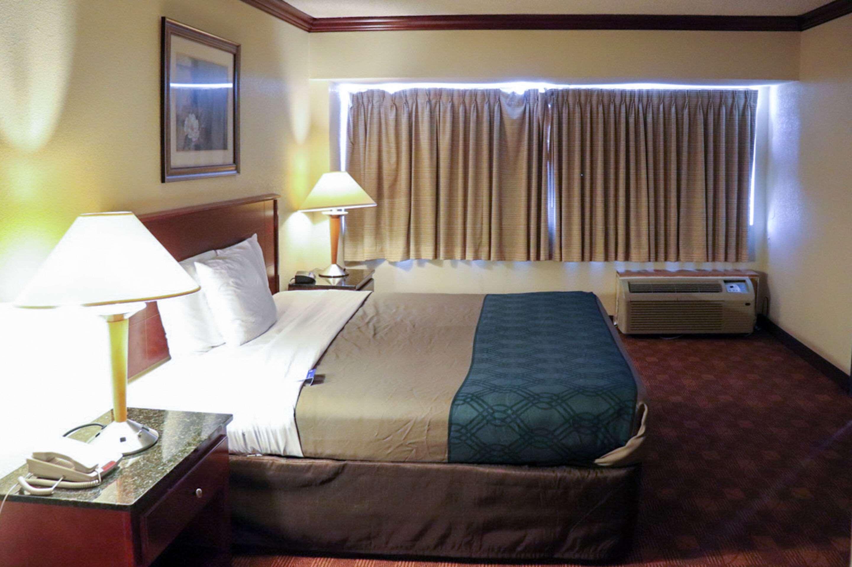 Rodeway Inn Sandston Exterior foto